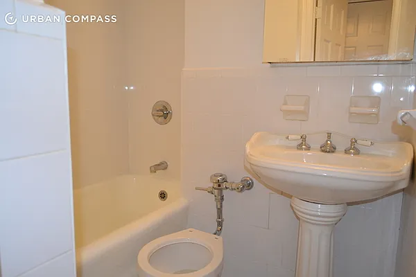 Rented by Compass | media 5