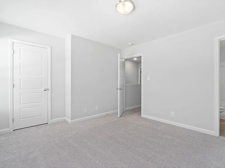 2299 Raleigh Ct #B — Photo 18