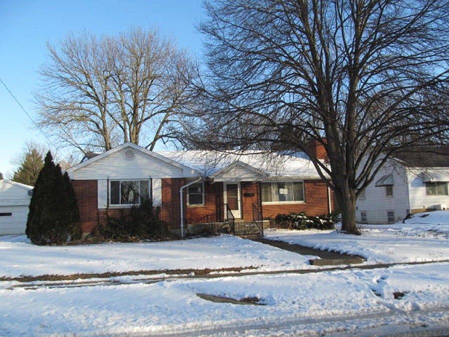 1st image of 1827 Pinecrest Dr