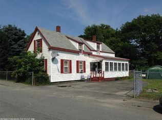 27 King St, Waterville, ME 04901