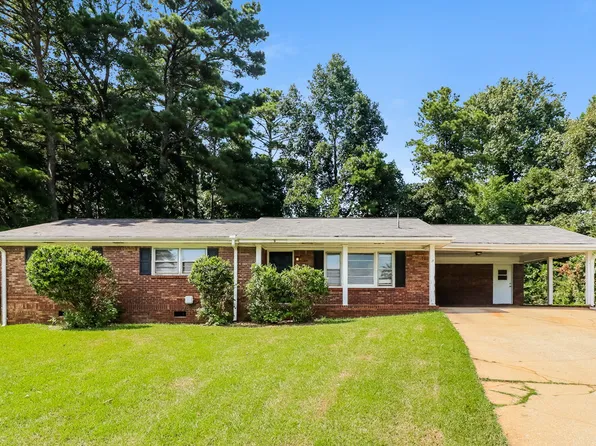 4036 N Bent Pine Ct, Douglasville, GA 30135