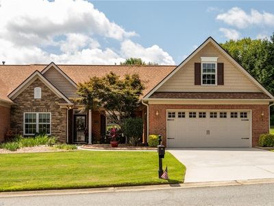 196 Freemont Dr, Thomasville, NC, 27360