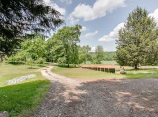 2081 McNeal Rd, Hoschton, GA 30548