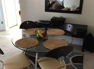 10047 Winding Lake Rd, Sunrise, FL 33351