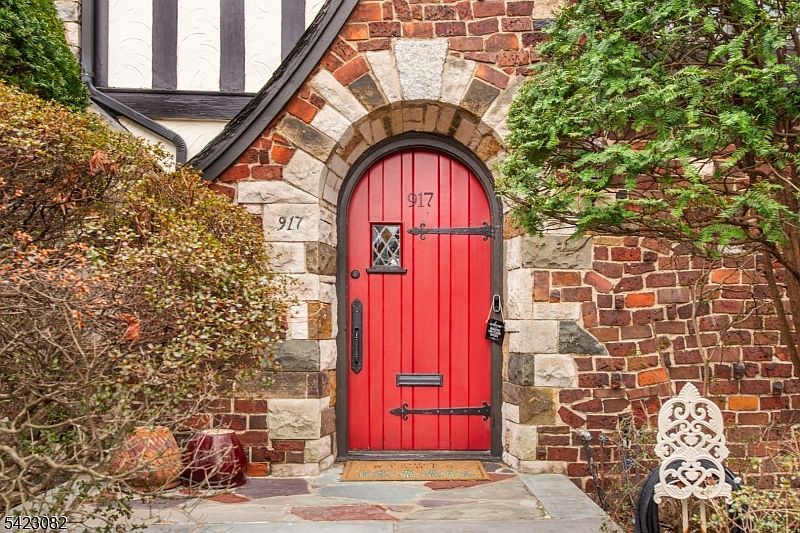 917 Westminster Ave, Hillside, NJ 07205 | MLS #4019791 | Zillow