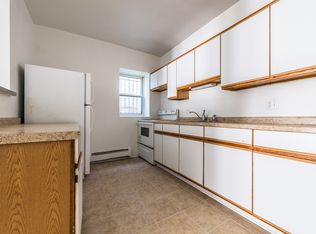 4814 W Monroe, Chicago, IL 60644