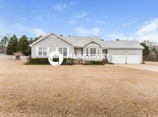 114 Twin Oaks Dr, Angier, NC 27501