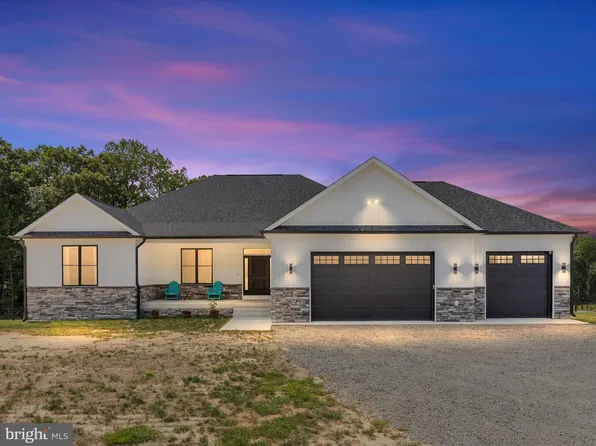 13438 Sillamon Rd, Goldvein, VA 22720