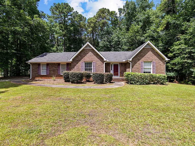 135 Firethorn Ln — Photo 19