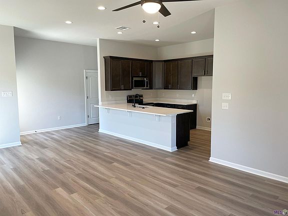 2nd image of 25753 Comfort Ln