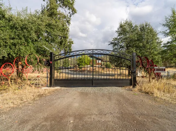 9768 Big Oak Way, Upper Lake, CA 95485