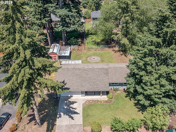 5th image of 14912 NE 25th St