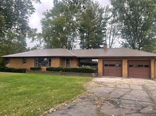 1552 N Main St, Nappanee, IN 46550