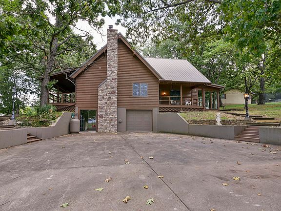 2nd image of 25231 Farm Road 1263
