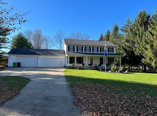 564 Washburn Rd, Tallmadge, OH 44278