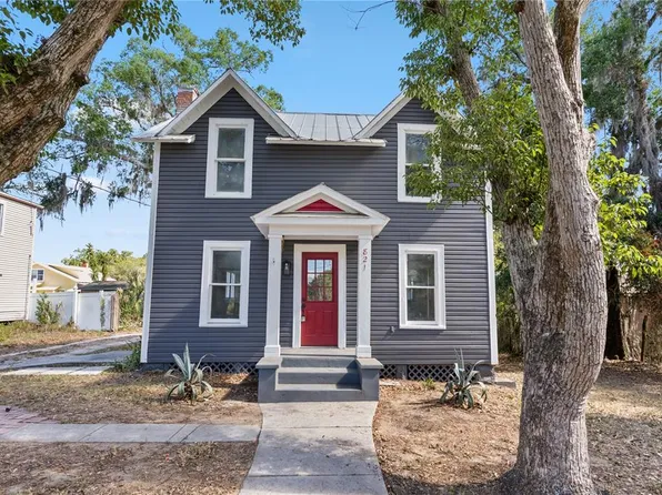 821 E LEMON AVENUE, EUSTIS, FL 32726