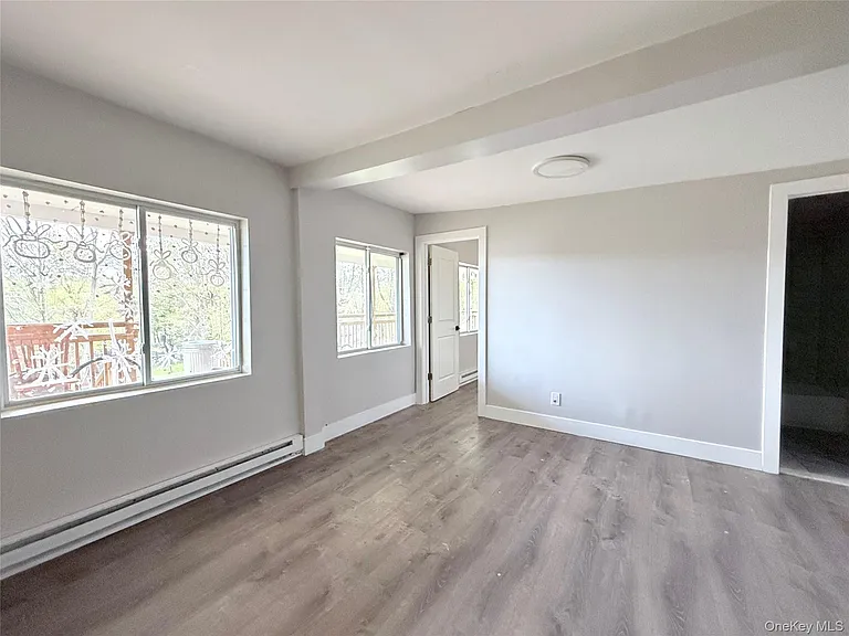 24 Grant St #2 — Photo 3