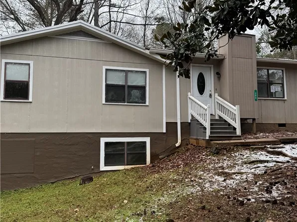 210 Andrew Jackson Rd, Alexander City, AL 35010