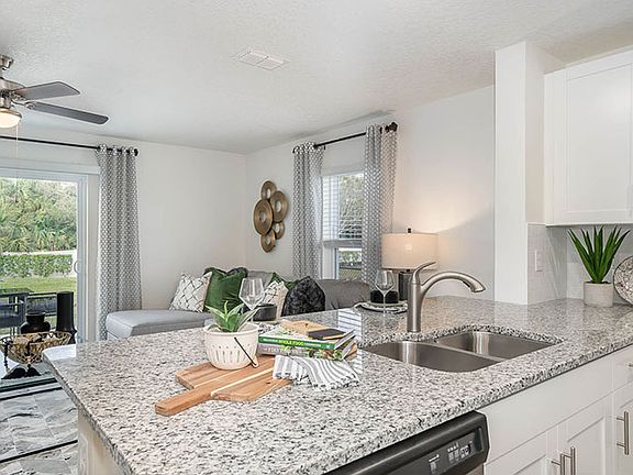 3rd image of 4540 Amore Ln Unit 101