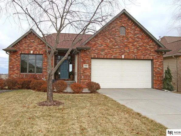 5008 Woodland Hills Dr, Eagle, NE 68347