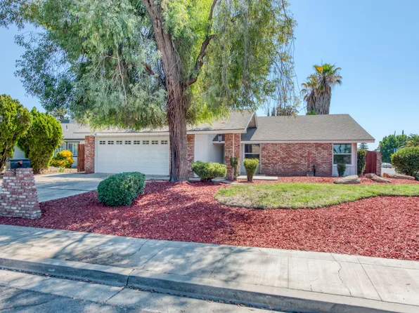 2732 S Silvervale Street, Visalia, CA 93277