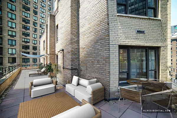Sold by Highline Residential | media 2