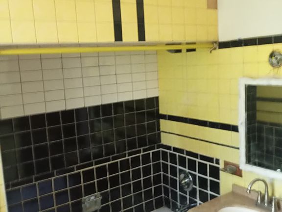 5th image of 1126 Haslage Ave