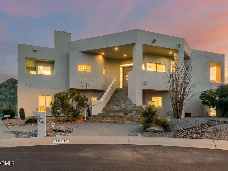 1st image of 2245 E VOGEL Avenue
