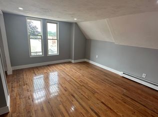 47 West St APT 7, Worcester, MA 01609
