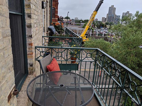 3rd image of 1025 Washington Ave S APT 302