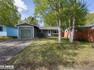 8118 Seaview St, Anchorage, AK 99502