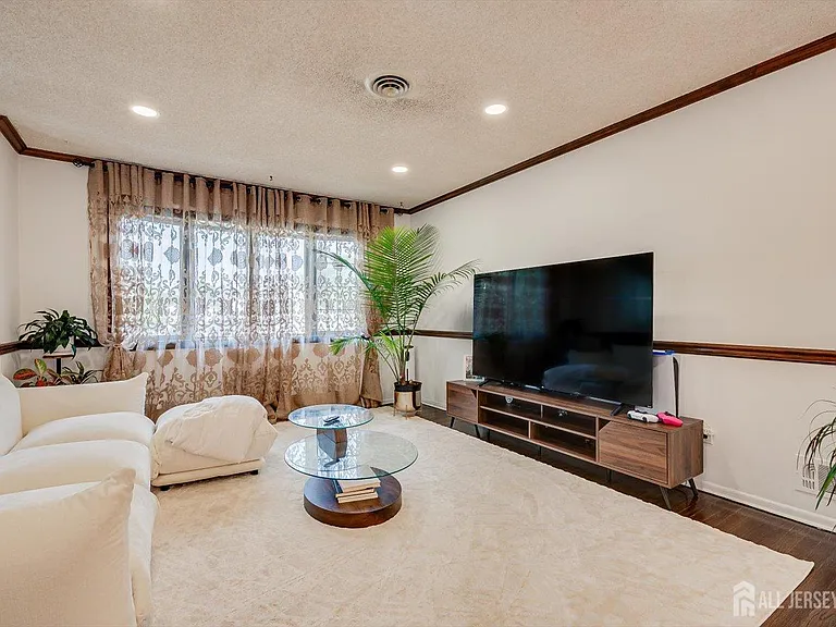 40 Winding Rd — Photo 11