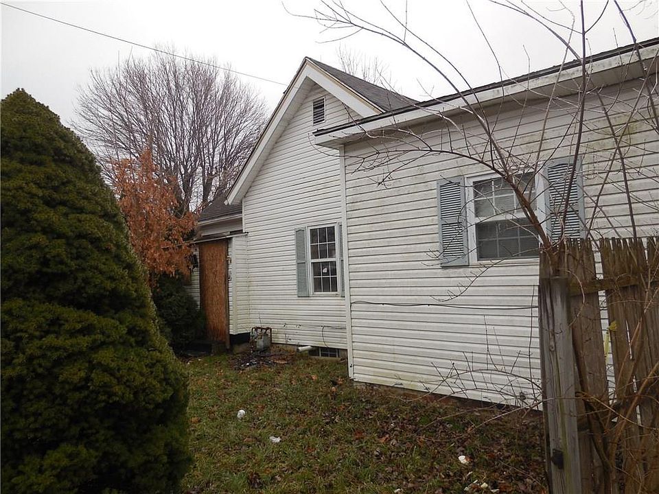 2nd image of 205 S 23rd St