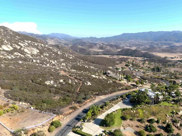 88 Presilla Dr #88, Jamul, CA 91935