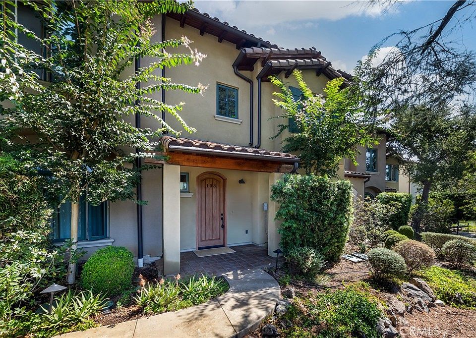 1st image of 168 S Sierra Madre Blvd #103