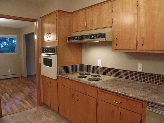 Pullouts, dishwasher and refrigerator