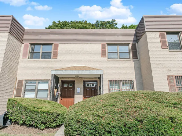 147-23 71st Avenue image 2 of 14