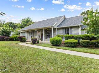 105 Spring Chase Cir, Kathleen, GA 31047