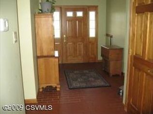 562 Muddy Run Rd, Milton, PA 17847