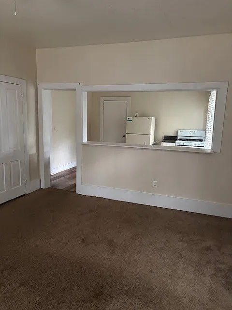 1 bed, 1.0 bath, $1,020 — Photo 4