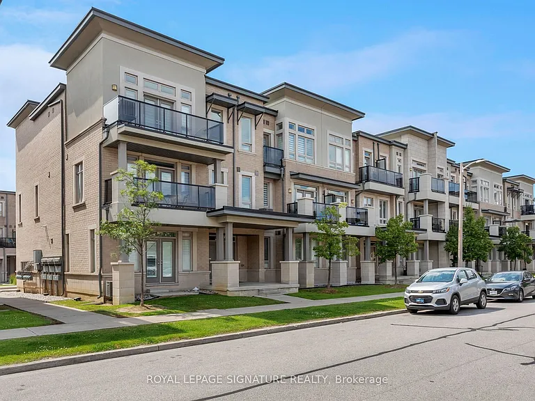 105 Kayla Cres E #18 — Photo 27