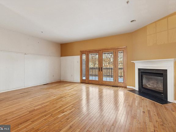 5th image of 203 Buchanan Ct