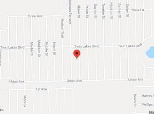 131 Akron St, Interlachen, FL 32148