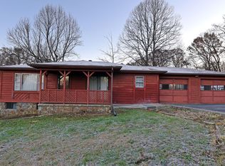 171 Spring Hill Cir, Blue Ridge, GA 30513