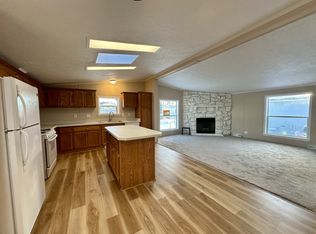 8029 Churchill St #202, Northville, MI