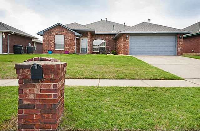 1st image of 4236 Manhattan Dr