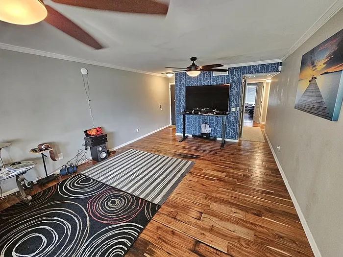 246 Shoreline Dr #1 — Photo 8