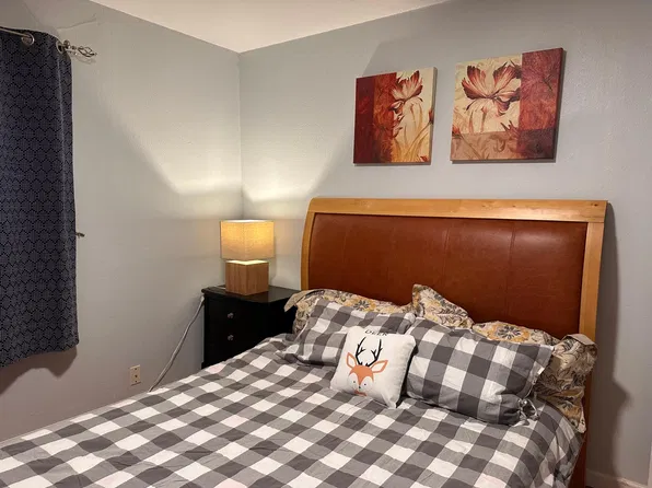 (undisclosed Address), Aloha, OR 97003
