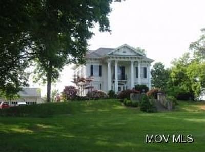 2nd image of 317 Muskingum Dr
