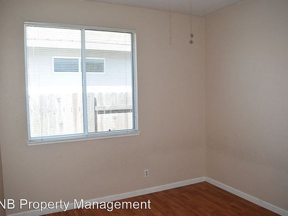 4th image of 1158 Knopfler Cir